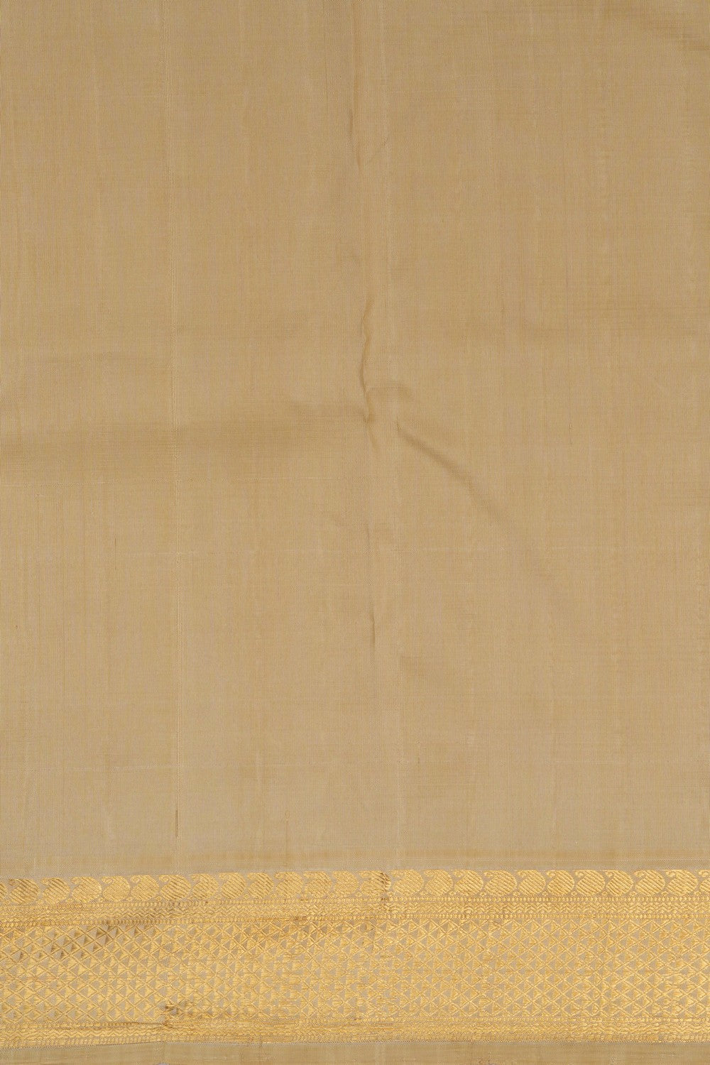 Image of Arani Silk Off-White Saree